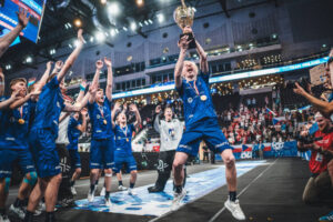 Kaarinala Veikko Paajans kallblodighet skänkte Finland VM-guldet i innebandy