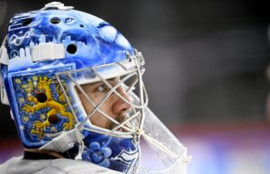 Juuse Saros Ser Fram Emot Tuff Utmaning i VM-kvartsfinalen