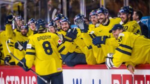 Brodin glänser och sänker Finland: Tre Kronor obesegrade